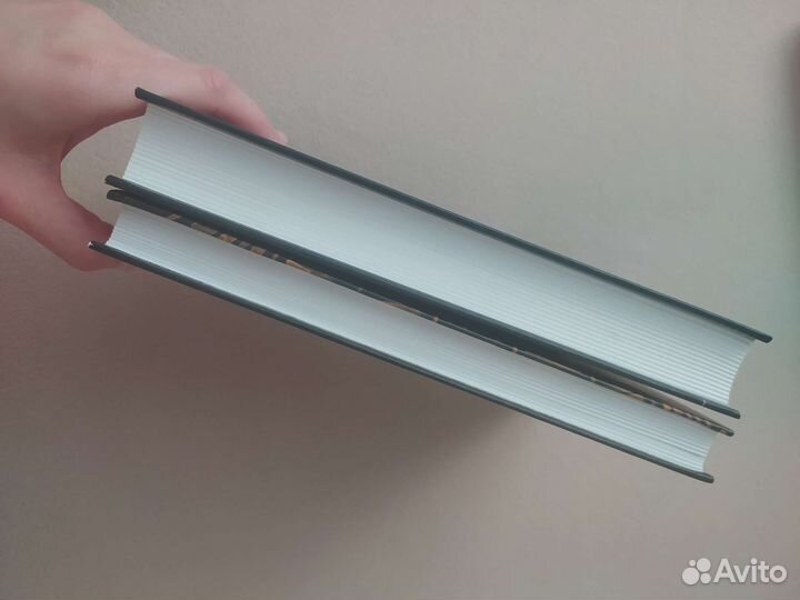 Книги в твёрдом переплете