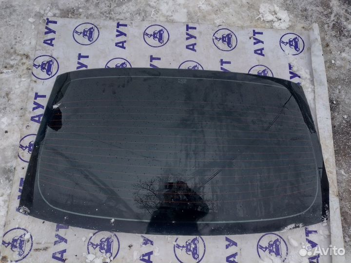 Стекло заднее Рено Симбол