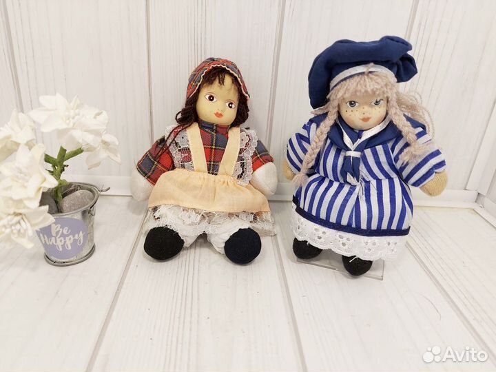 Куклы фарфоровые сувенирные