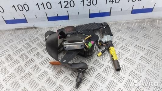 Ремень безопасности с пиропатроном сиденья передне