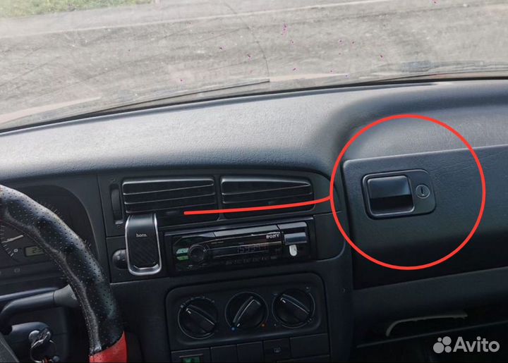 Ручка для бардачка volkswagen golf 3