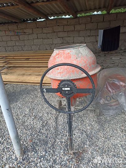 Бетономешалка бу