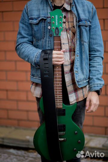 Кожаный ремень для гитары