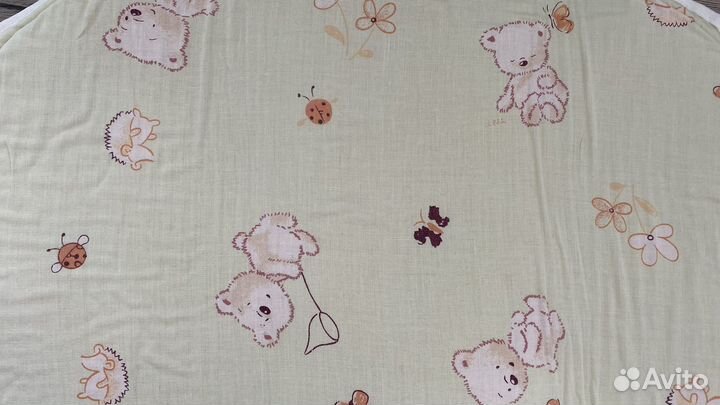 Бортик в кроватку