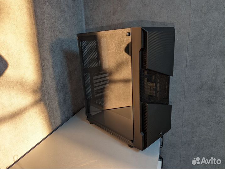 Корпус для компьютера AeroCool Menace Saturn frgb
