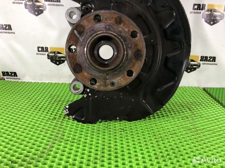 Кулак поворотный передний левый L