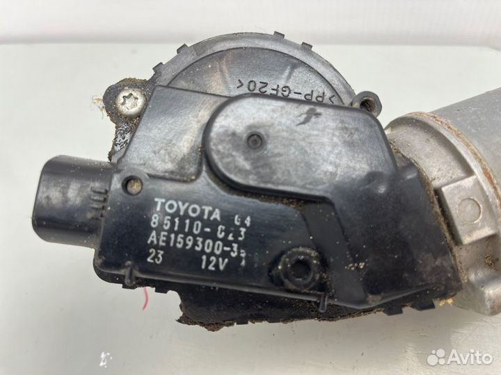 Моторчик стеклоочистителя передний Toyota Corolla