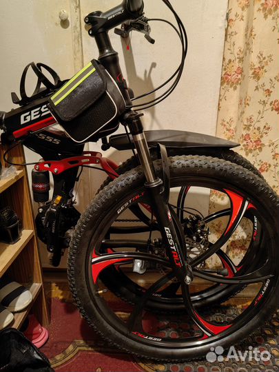 Продаю велосипед раскладной. Он почти новый