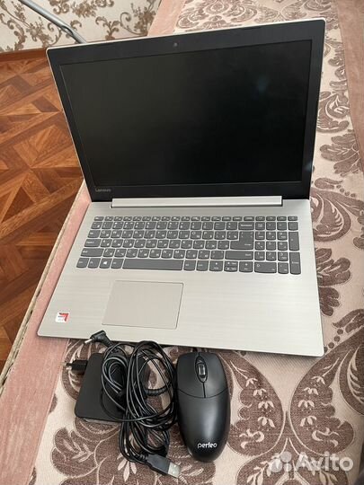 Ноутбук lenovo
