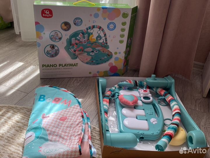 Игровой коврик с пианино