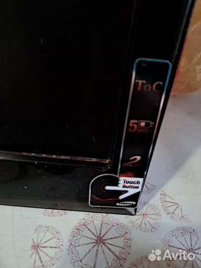 Монитор Samsung