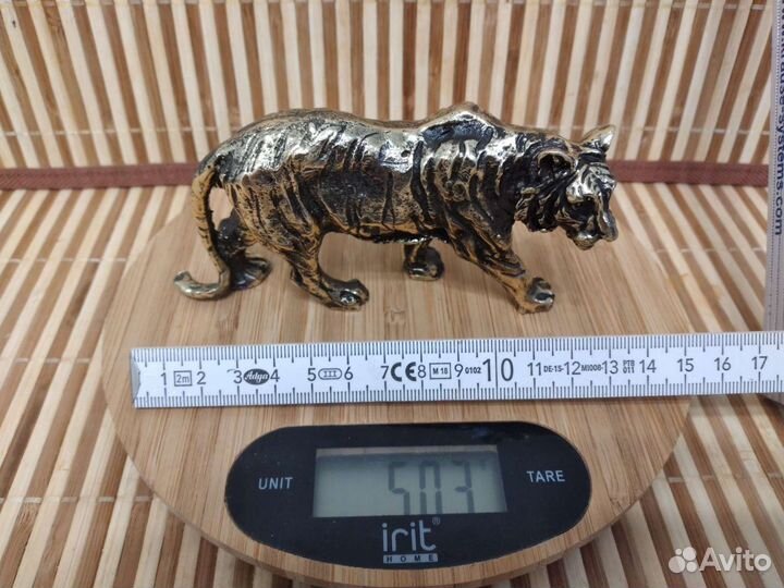 Фигурки из бронзы и латуни