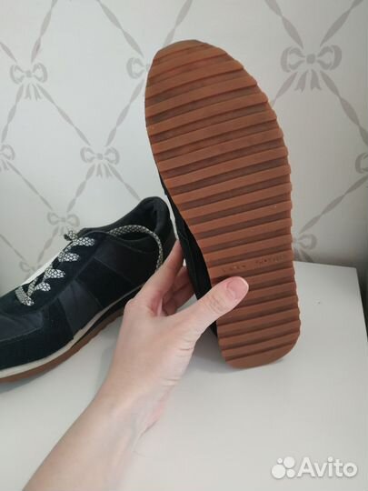 Кроссовки zara 39