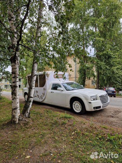 Chrysler 300C 2.7 AT, 2005, 100 000 км