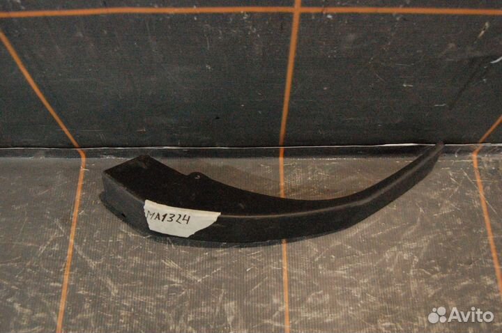 Накладка бампера заднего левая-Land Rover Evoque