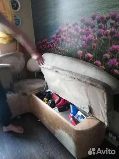 Продам диван кухонный
