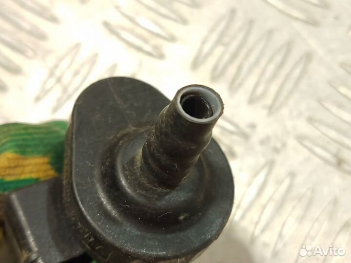 Клапан вентиляции топливного бака Audi A6 c7 C7