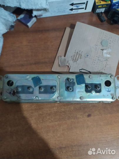 Панель приборов