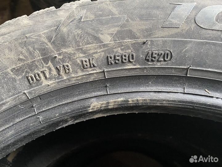 Pirelli Ice Zero 205/55 R16 94T