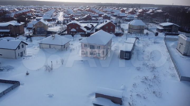 Коттедж 138 м² на участке 8 сот.