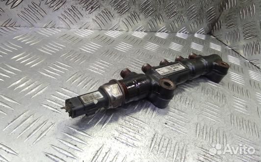 Топливная рампа дизельная ford focus 2 (7AR12BB01)