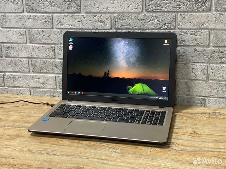 Ноутбук Asus D540N, Intel/4 ядра/4GB/500GB