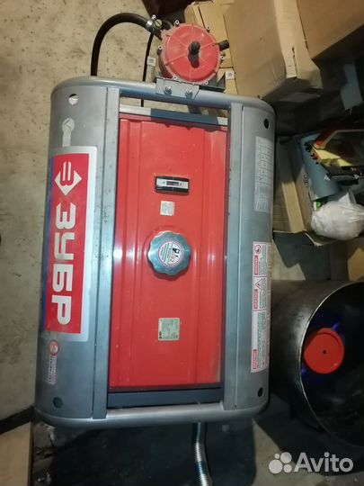 Газовый Бензиновый генератор Зубр зэсг 5500