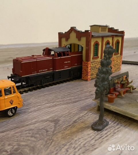 Модель тепловоза V100 под 16,5мм