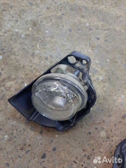 Mazda 3 bm туманка правая