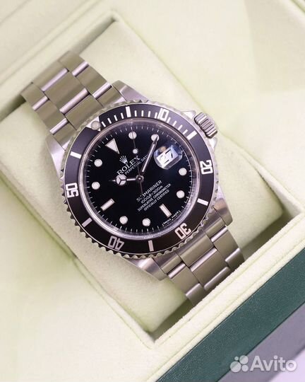 Часы Rolex Submariner Date 40 мм 16610