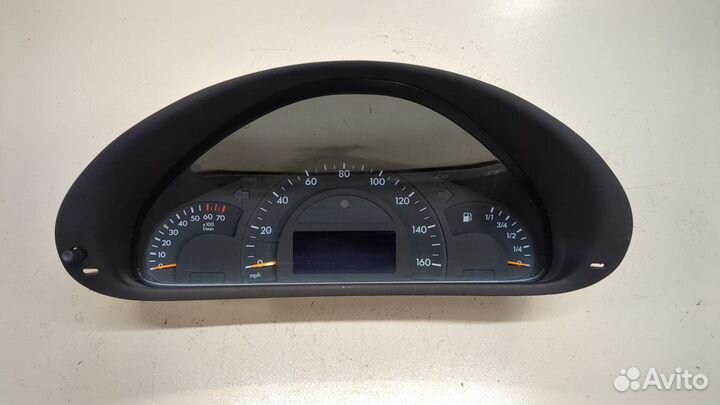 Щиток приборов Mercedes C W203, 2002