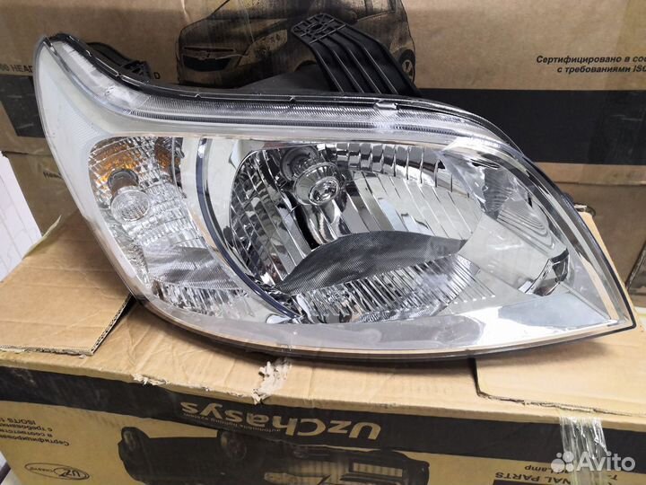 Фара правая Ravon R3