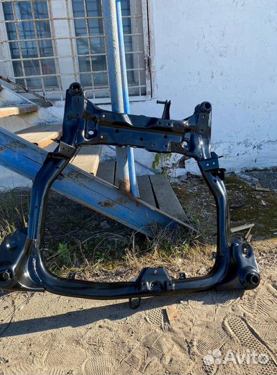 Подрамник передний Kia Ceed арт. 11223