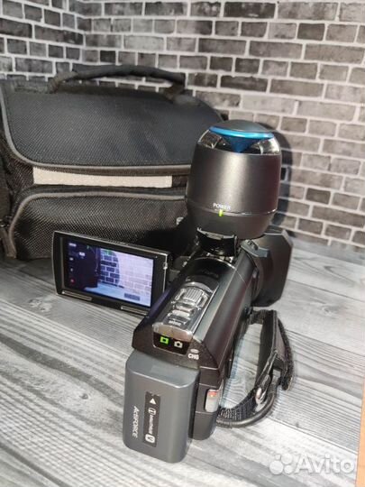 Видеокамера Видеокамера Sony HDR-PJ580VE