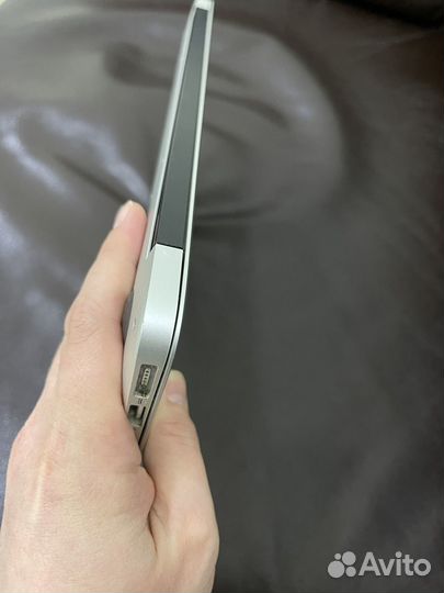 Macbook air 11 A1465