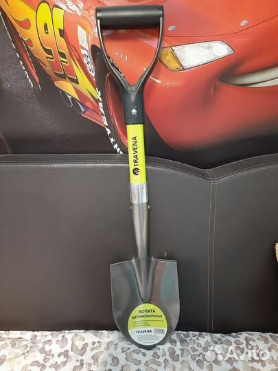 Лопата для снега автомобильная