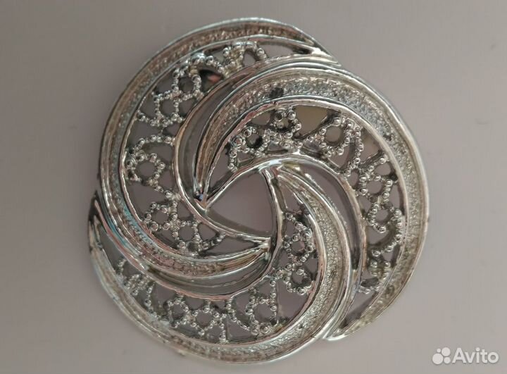 Вселенная от Gerry's брошь 60-х гг. (США)