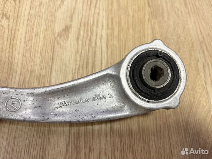 Стойка стабилизатора Mercedes W213 C205 C238