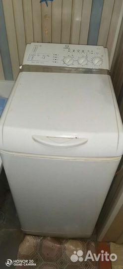 Стиральная машина с вертикальной загрузкой