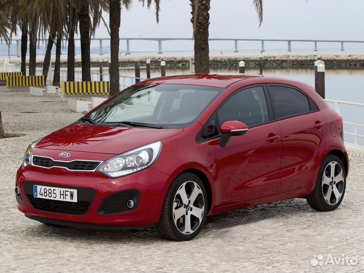 Kia rio 3 хэтчбек фонарь задний европа