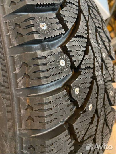 Formula Ice 215/55 R17 98T