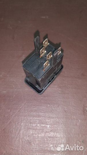 Кнопка птф Volkswagen Passat B3 RP 1988