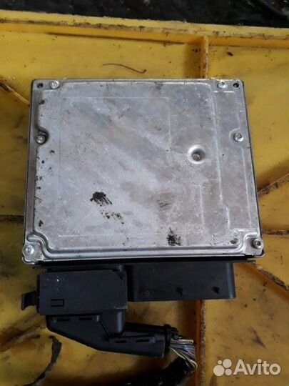 Блок управления двигателем для Mercedes Viano W639