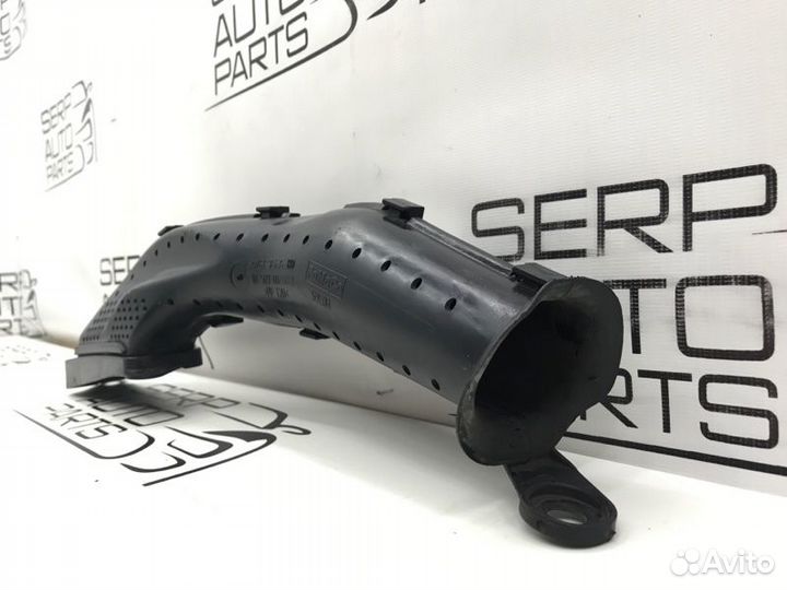 Воздухозаборник Ford Focus 3 CB8 1.6L ecoboost