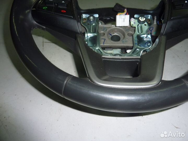 Hyundai Creta руль рулевое колесо кнопки