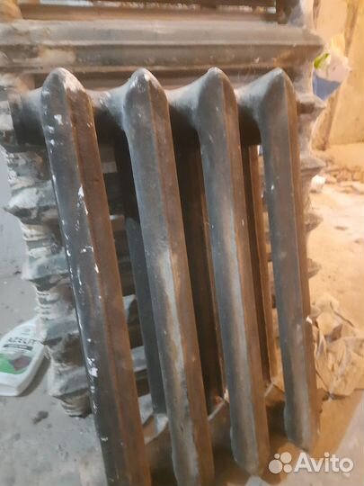 Продам чугунные батареи