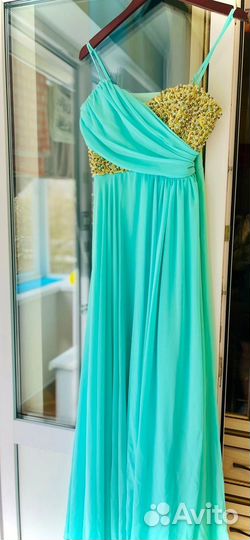 Вечернее платье