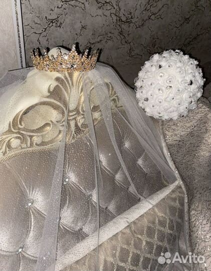 Свадебное платье 42 44