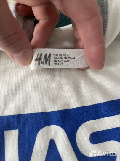 Костюм на мальчика H&M 122