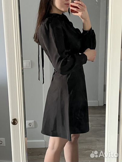 Платье женское S 42 новое